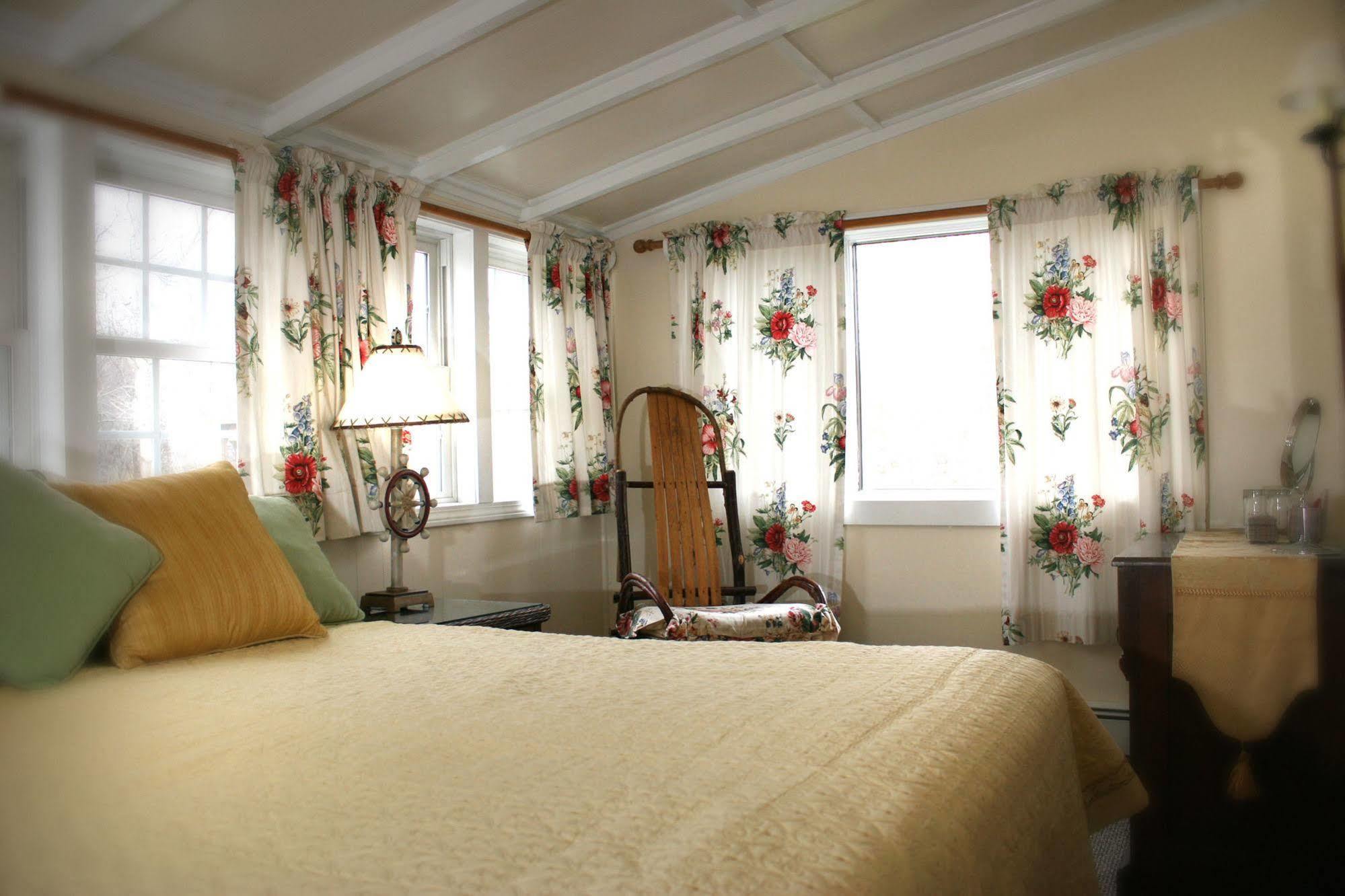Lamb And Lion Inn Barnstable Kültér fotó